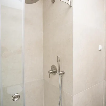 Bazaruto لاغوس